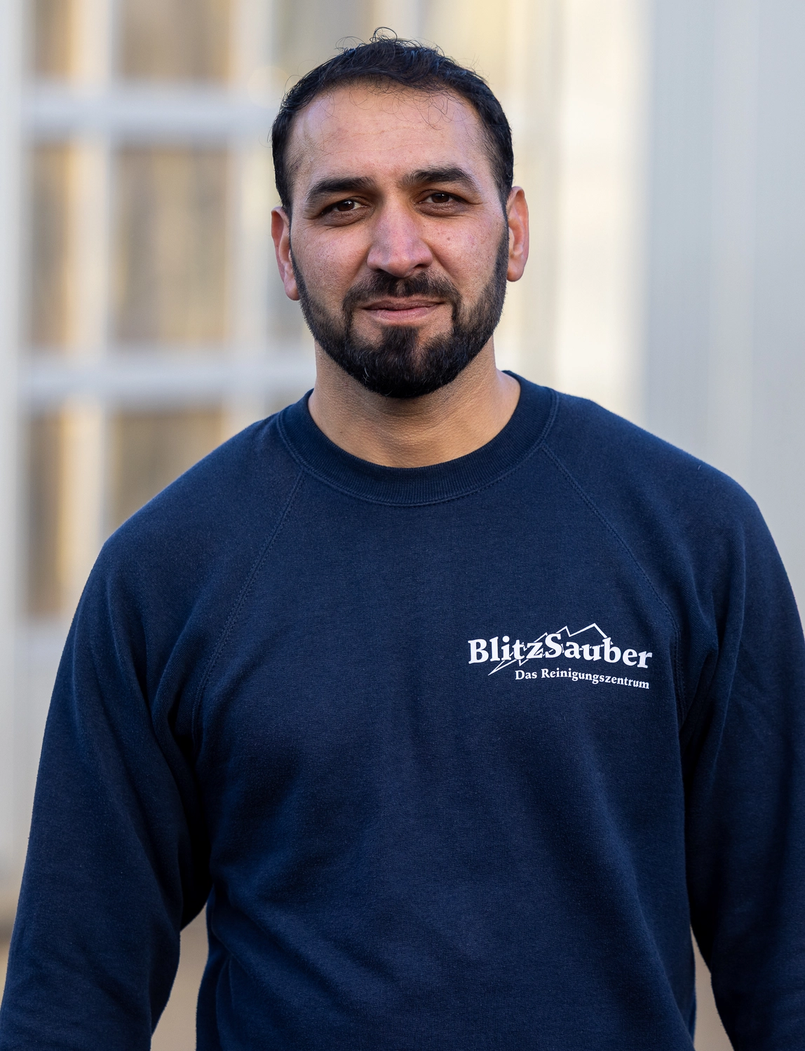 BlitzSauber das Reinigungszentrum Rellingen UG - Fahrzeugpflege - Teammitglied der Firma